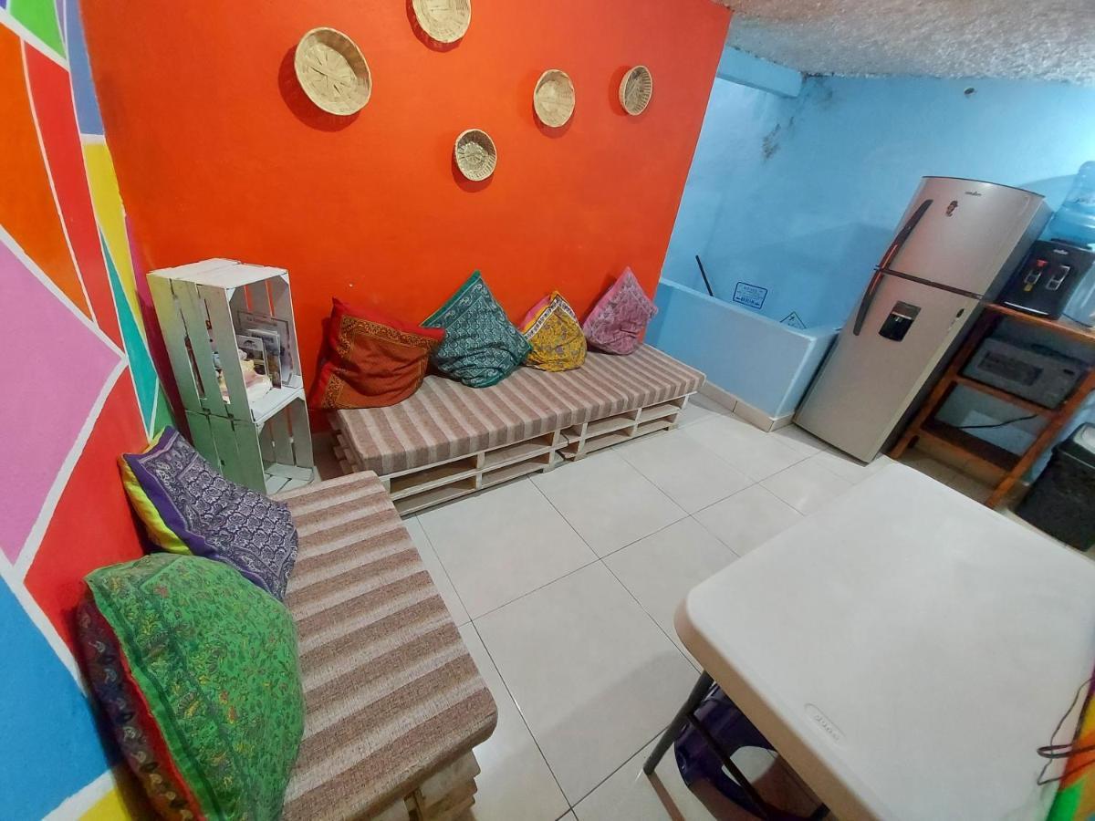 Hostal El Alebrije فالي دي برافو المظهر الخارجي الصورة